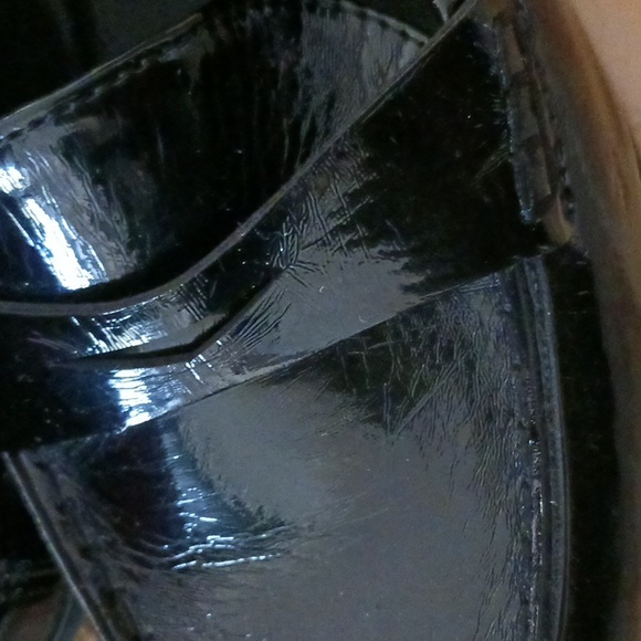 PATENT BLACK SHOES(JONES OF NEW YORK) - Picture 8 of 12